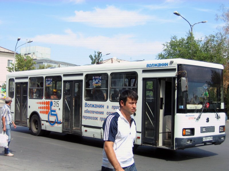 Маршрутный автобус