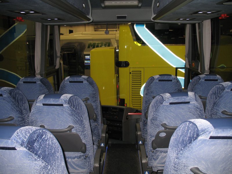 Автобус van Hool т8 фото