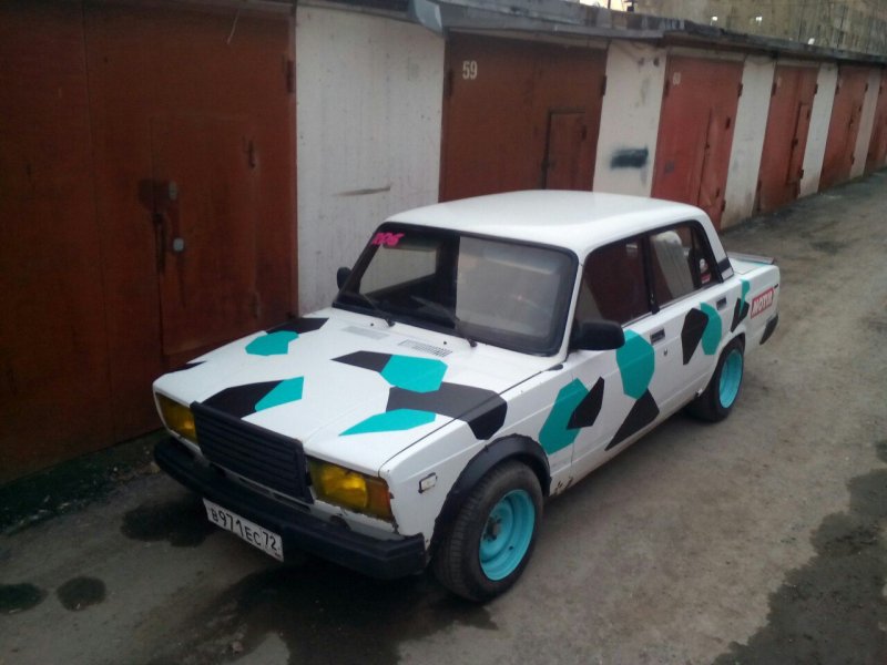 ВАЗ 2107 камуфляж
