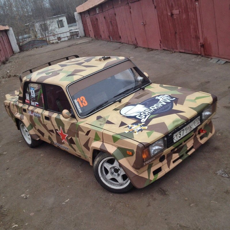 ВАЗ 2105 хаки