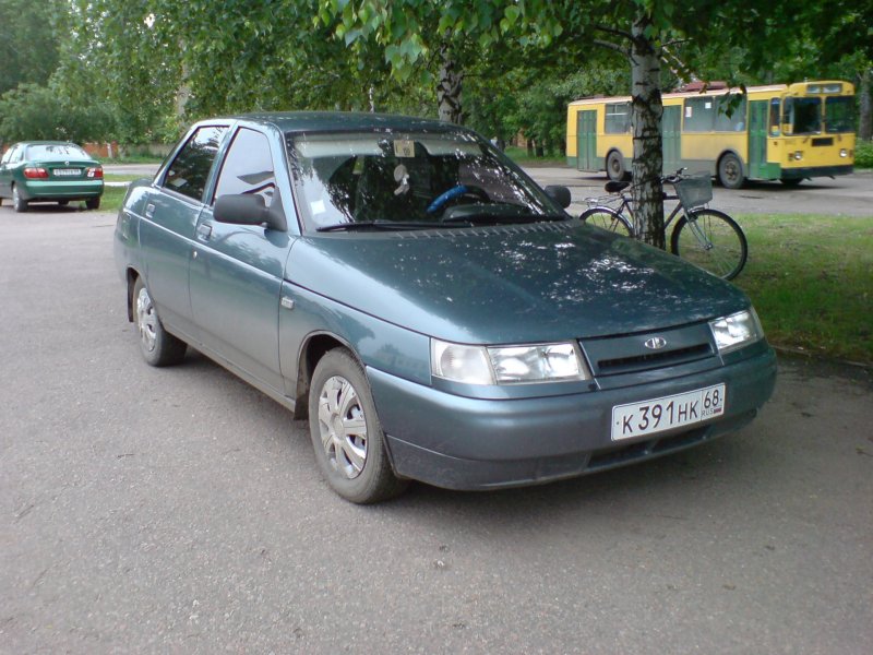 ВАЗ 21102