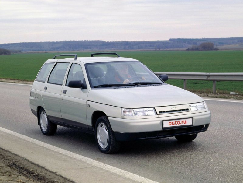 Lada (ВАЗ) 2111