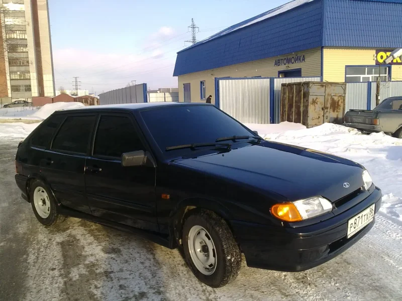 ВАЗ 2114 цвет космос