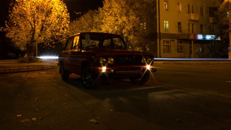 ВАЗ 2106 ночью летом