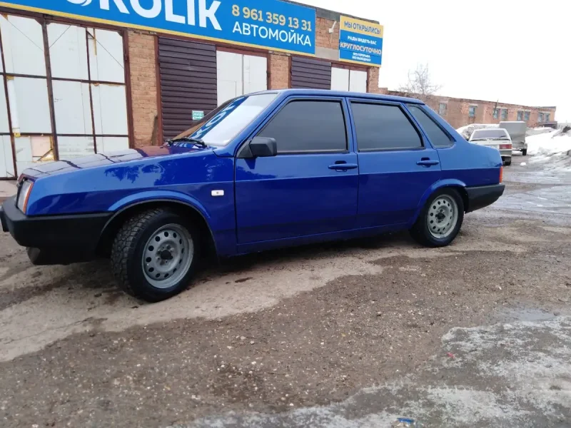 Лада 21099 синяя