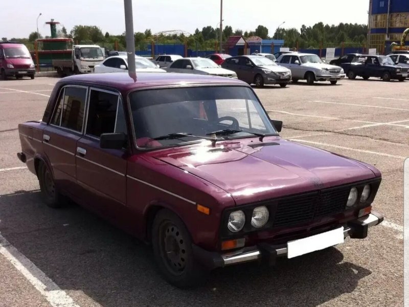 ВАЗ 2106 Вишневая