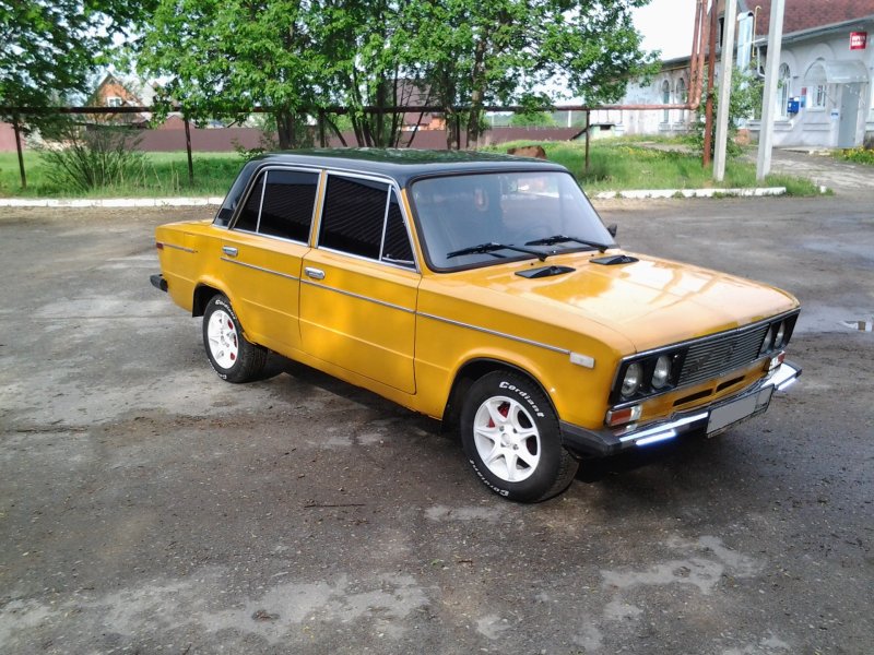 Лада 2106 Золотая