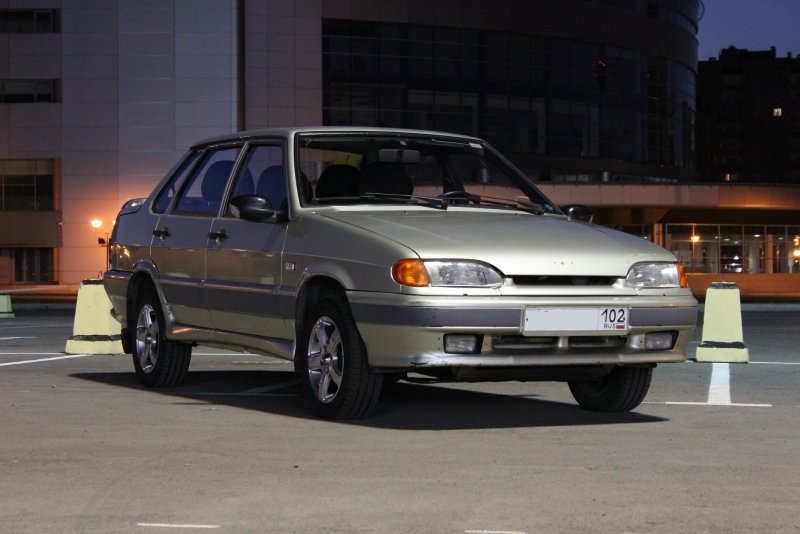 Lada (ВАЗ) 2115
