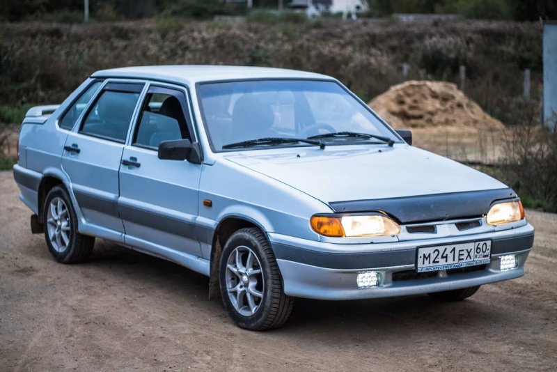 Lada (ВАЗ) 2115
