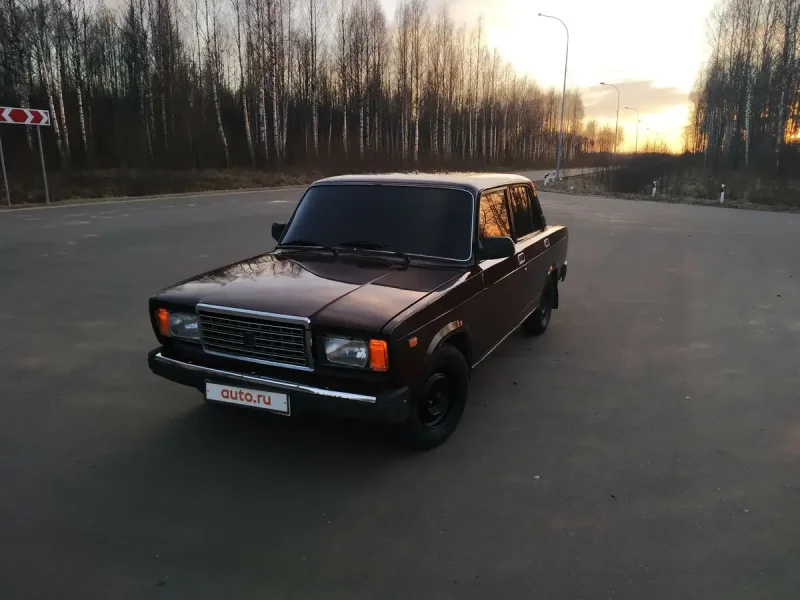 ВАЗ 2107 черная опер