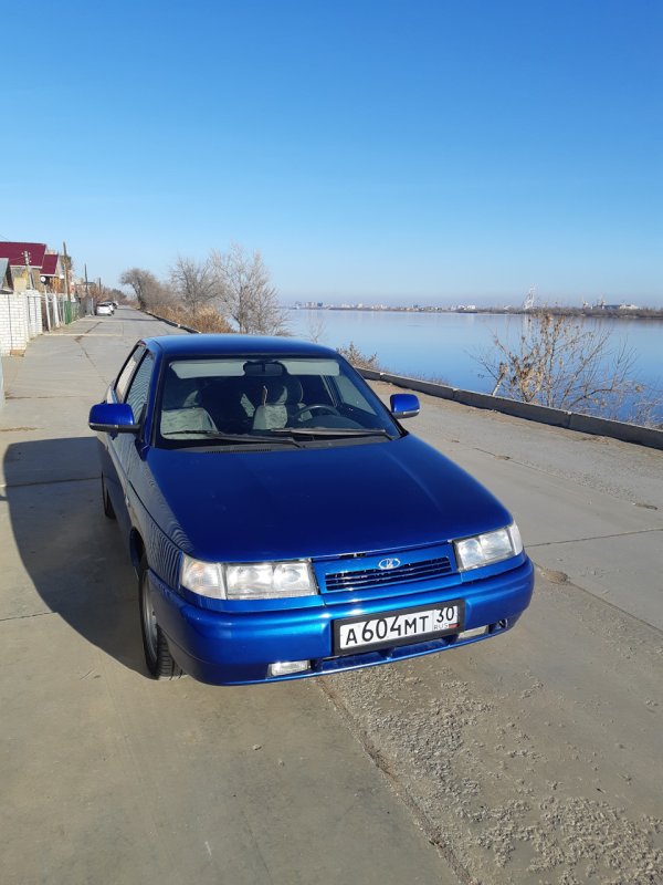 ВАЗ 2110 цвет лазурь