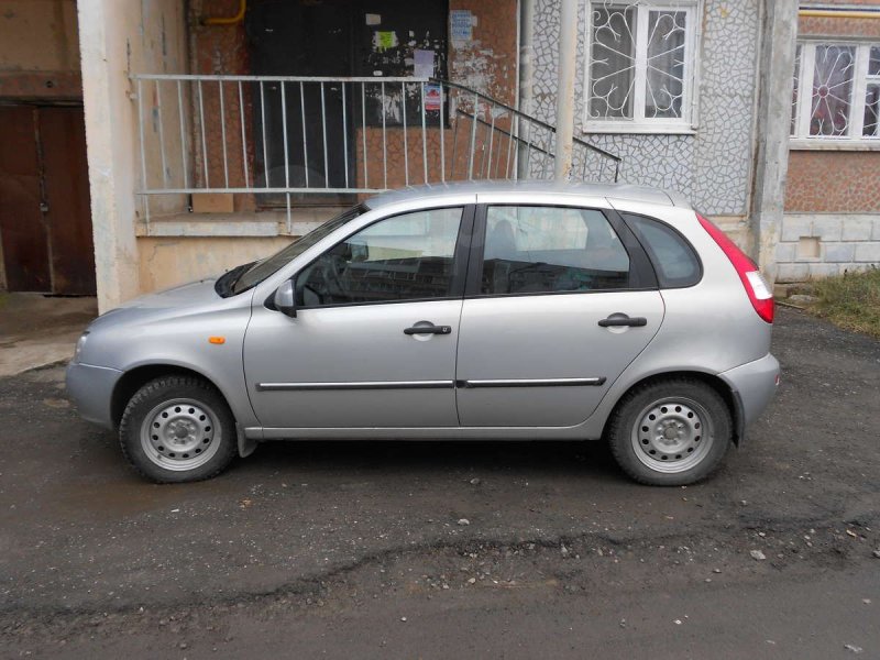 Lada Kalina 2010 хэтчбек