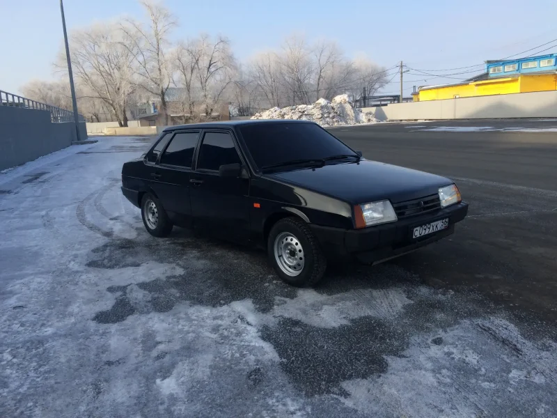 ВАЗ 21099 черная катаная