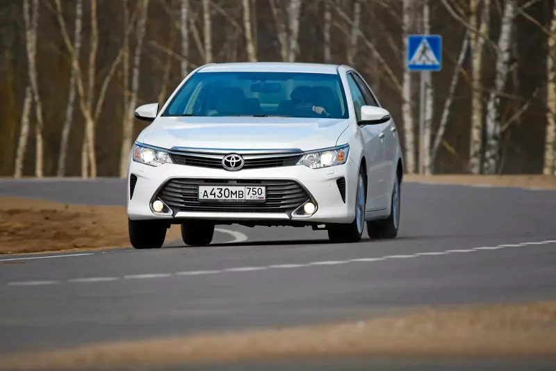 Toyota Camry xv50 2011