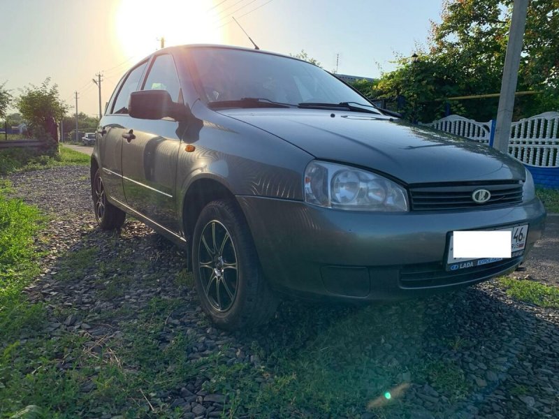 Lada Kalina 2011 зеленый