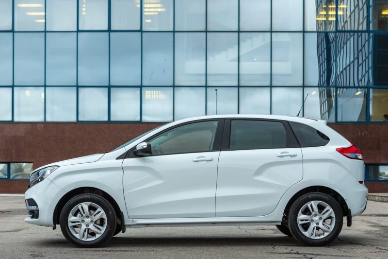 Lada XRAY хэтчбек