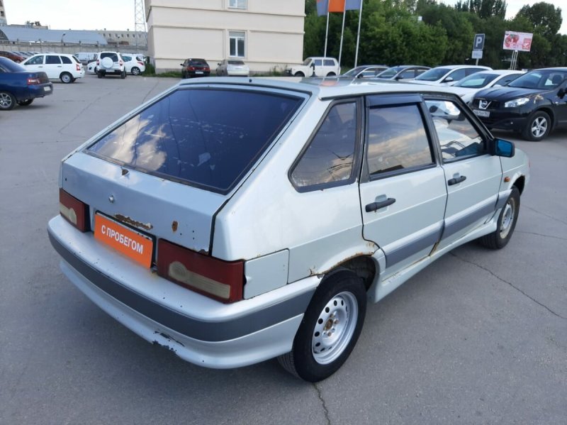 ВАЗ 2114 серебристая r15