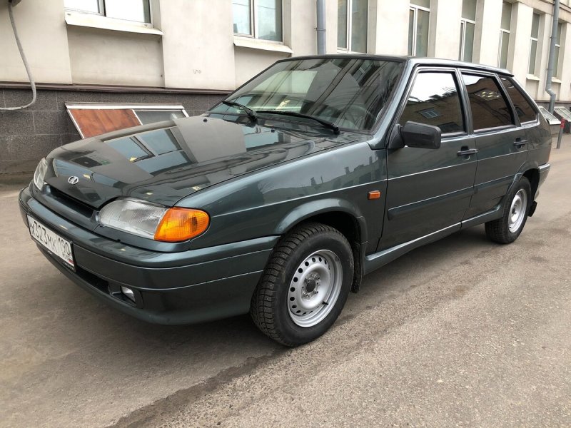 Лада ВАЗ 2114 зелёный