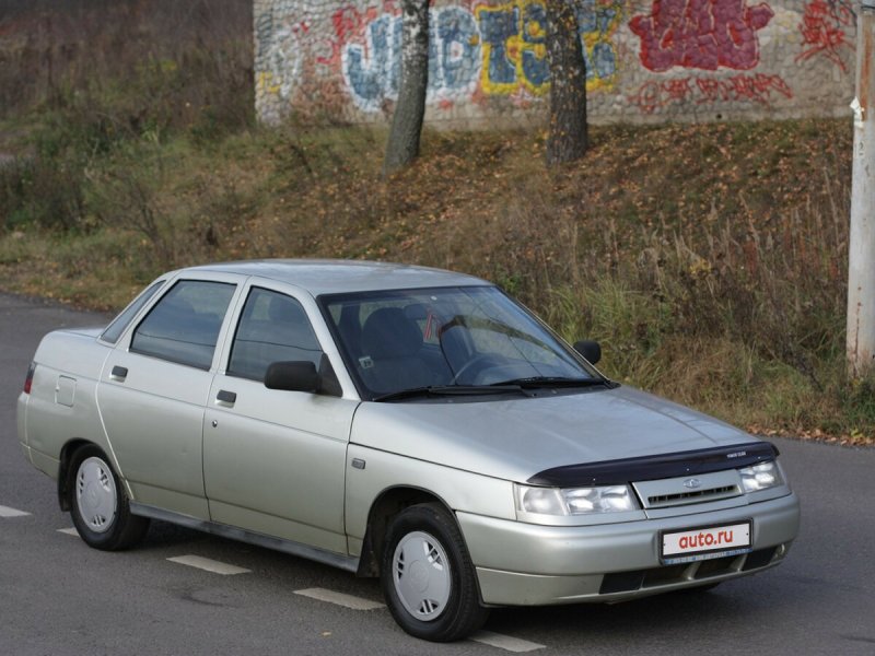 2110 Lada 2004