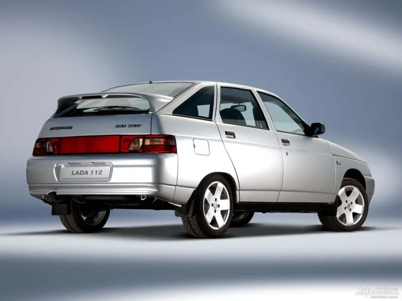 ВАЗ-2112 (Lada 112)