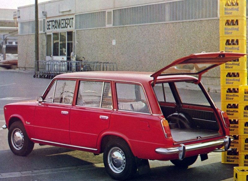 Lada 2102