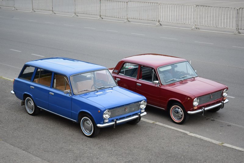 ВАЗ 2102 черная