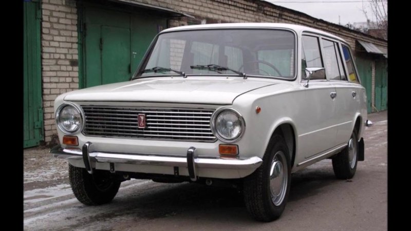 ВАЗ 2102 И ВАЗ 2103