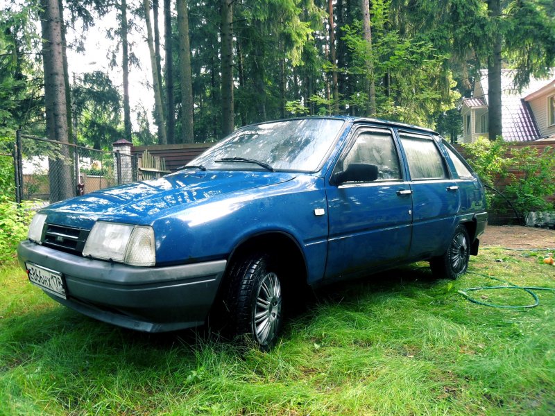 Москвич ИЖ 2126