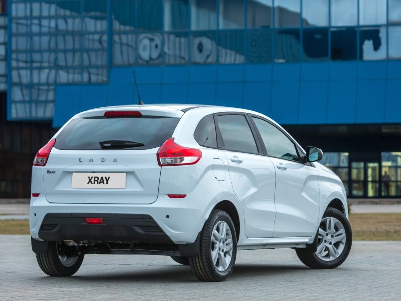 Lada XRAY