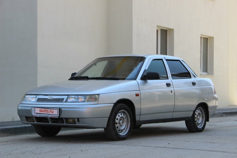 ВАЗ-2110 (Lada 110)