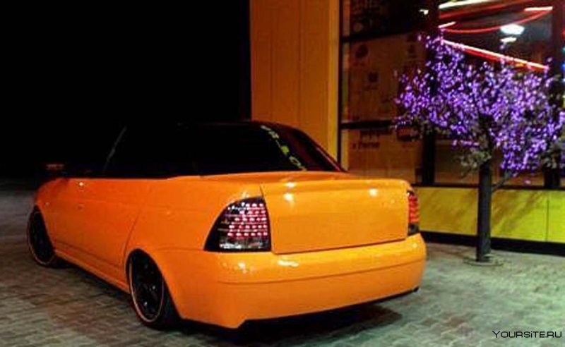 Лада Приора затюнингованая