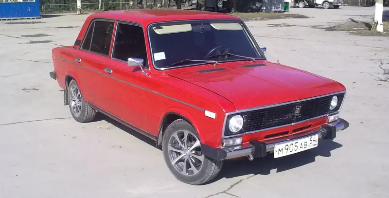 Лада 2106 Вишневая