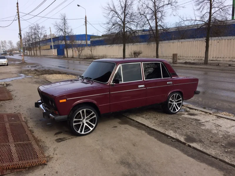 ВАЗ 2107 красный металлик
