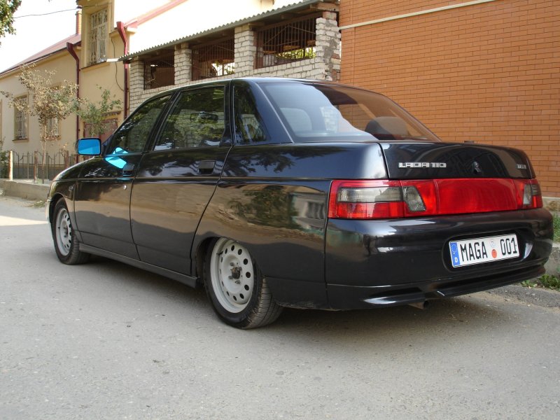 Лада 2110 черная