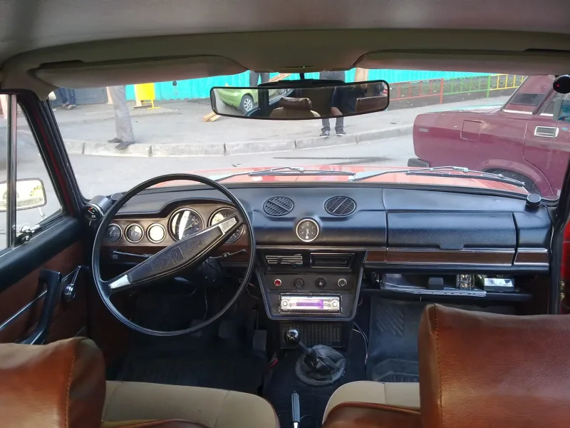 ВАЗ 2106 2000 салон