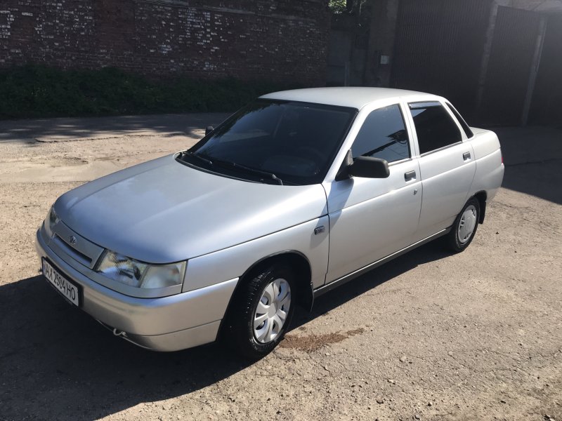 ВАЗ 2110 AVR серая