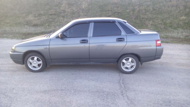 Лада 2110 серая