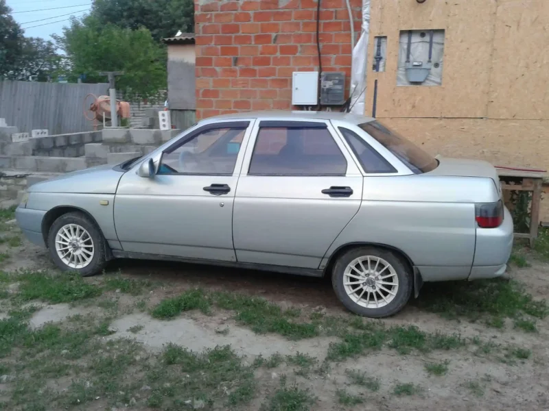Лада 110 сбоку