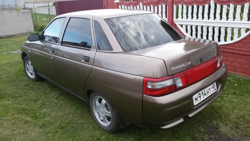 ВАЗ 2110 Папирус 387
