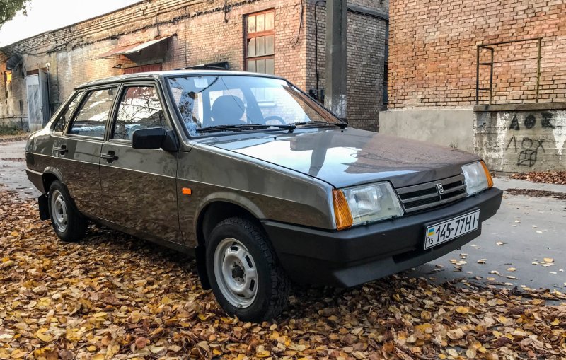 ВАЗ 21099 ранняя