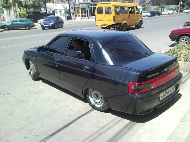 2110 Lada 2004