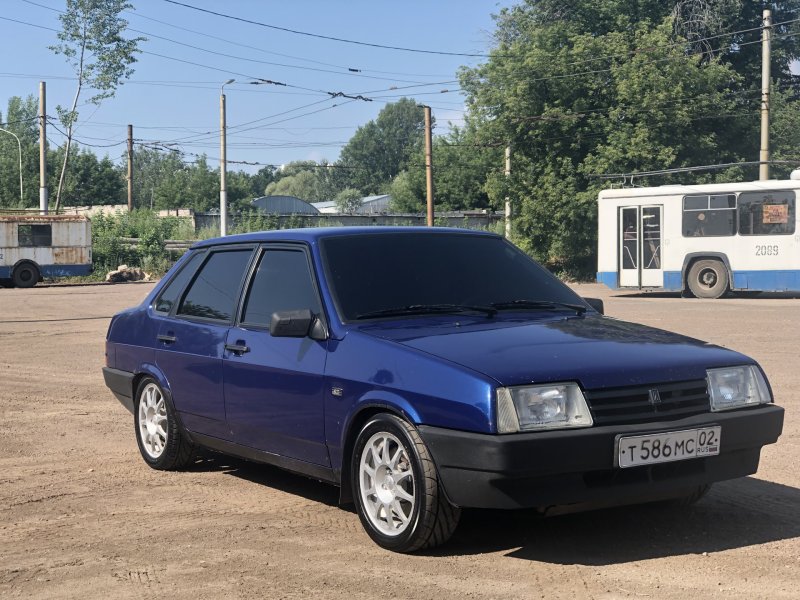 Lada 21099 1.6