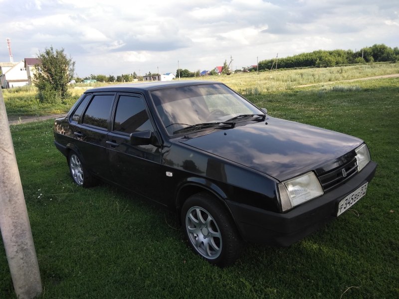 99 Машина 21099