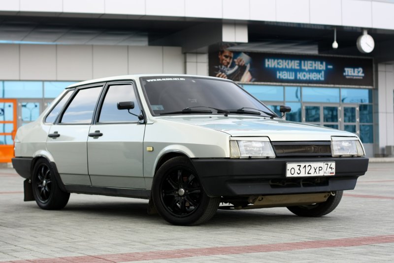 ВАЗ 99 белая