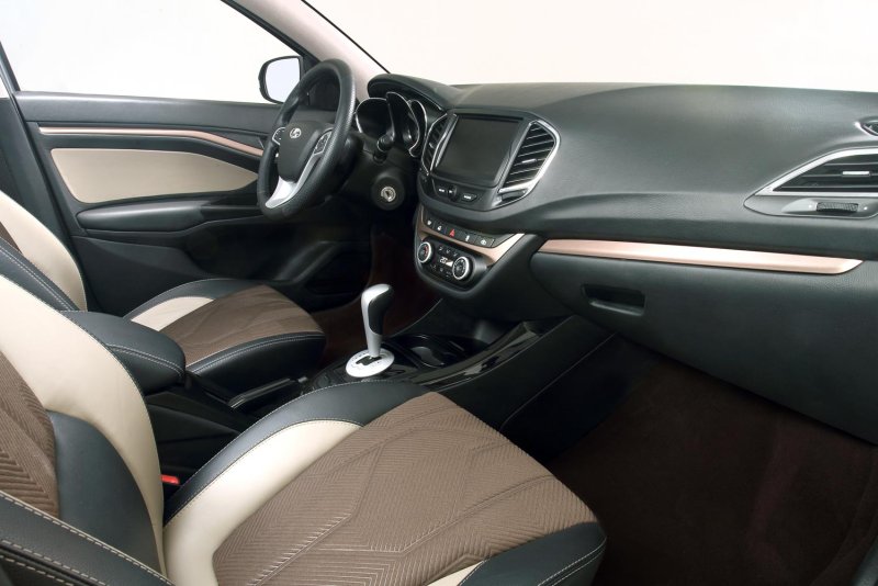 Lada Vesta 2022 салон