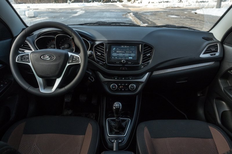 Lada Vesta салон