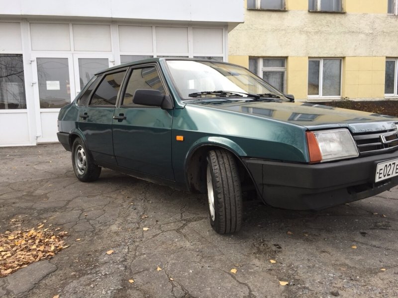 ВАЗ 2109 красный Раптор