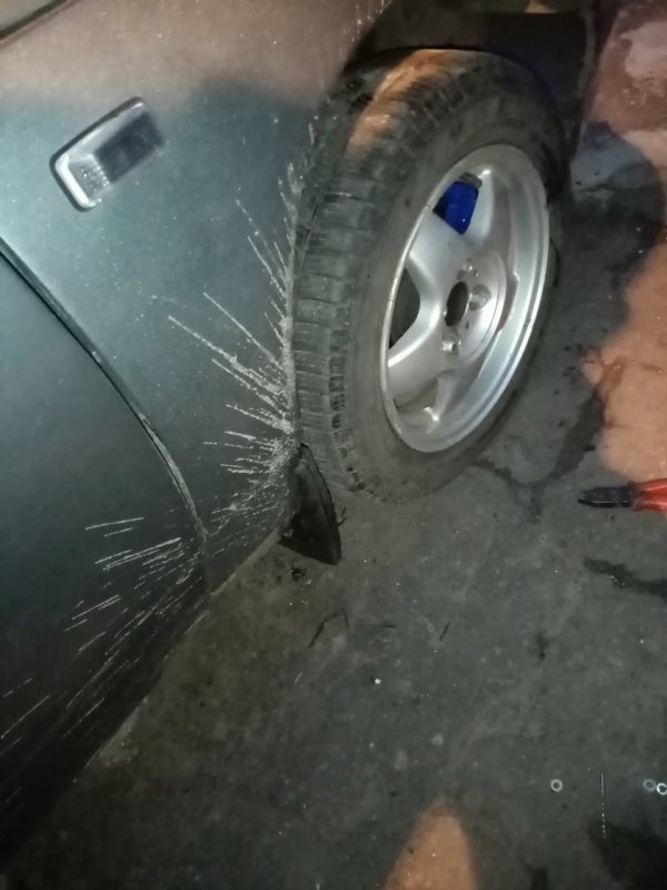 Передние брызговики ВАЗ 2110