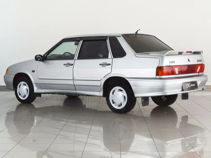 ВАЗ-2115 «Lada Samara белые