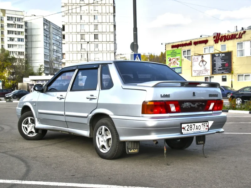 Lada Samara 2115